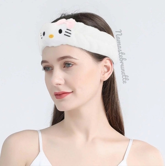 Hello Kitty Plush Headband For Spa Makeup Sanrio Kawaii - Picture 8 of 11